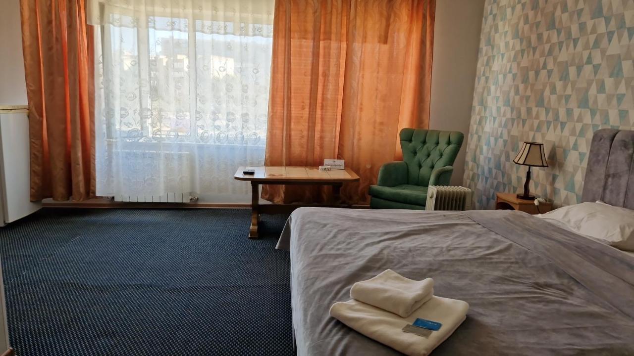 Victoria Hotel Ακτάου Εξωτερικό φωτογραφία